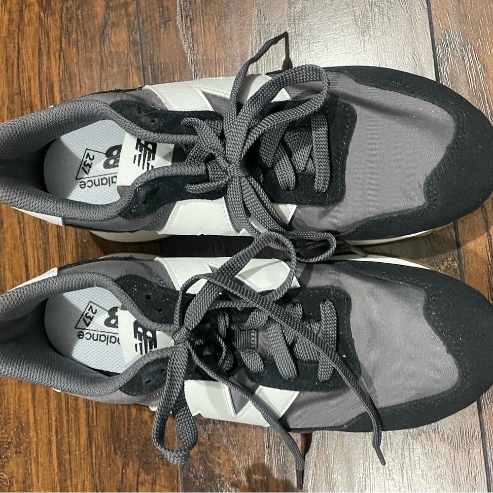 New Balance NEW Women’s Size 10 Shoes
